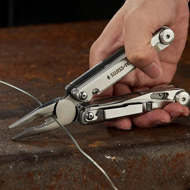 سويسرية TECH 18 في 1 كماشة متع - مراجعة Fishing Equipment Set وسعره