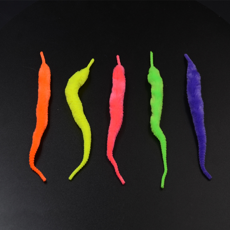 التأمل 5 ألوان 5.7 ''يطير ربط  - مراجعة Fishing Equipment Set وسعره